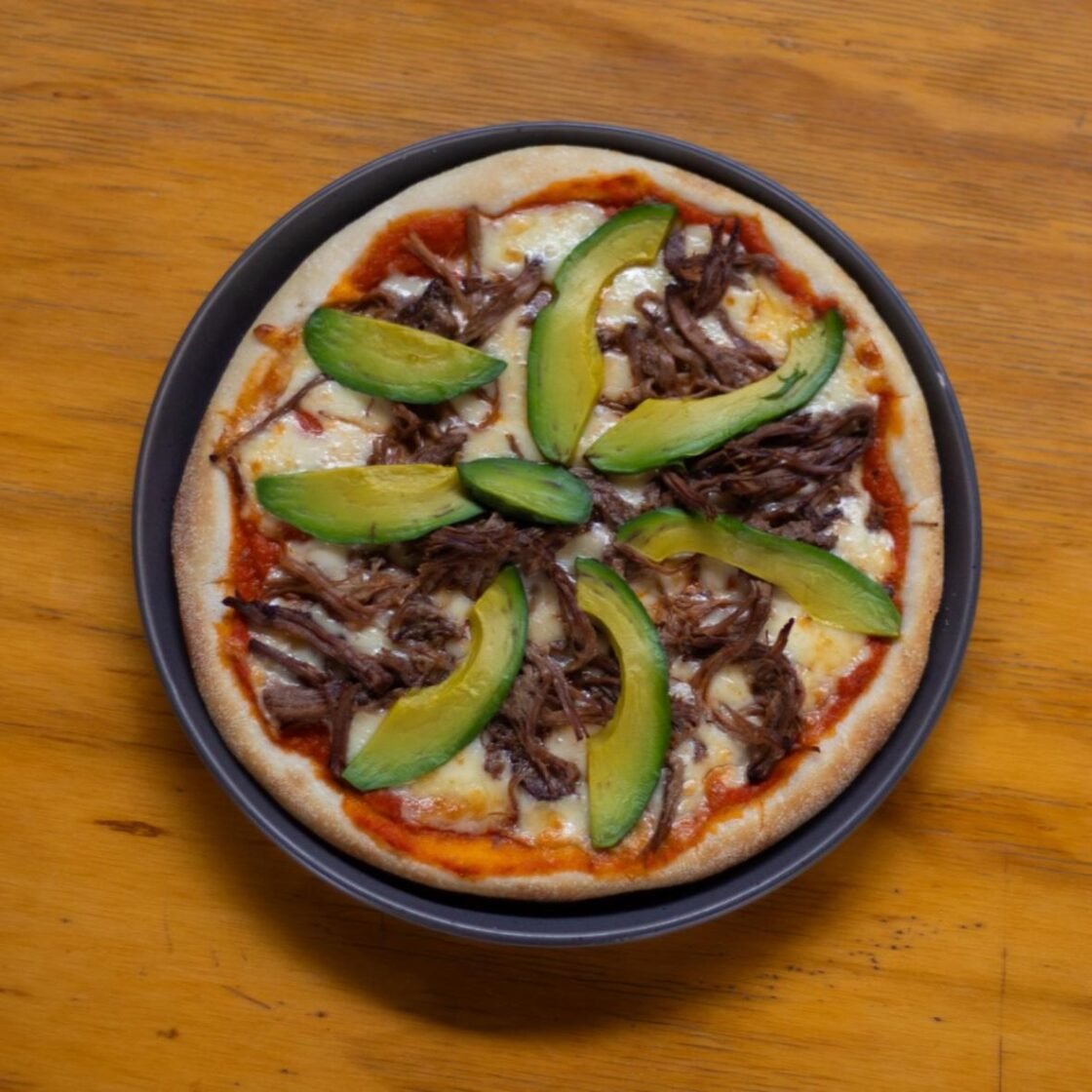 Pizzas Mechada Palta