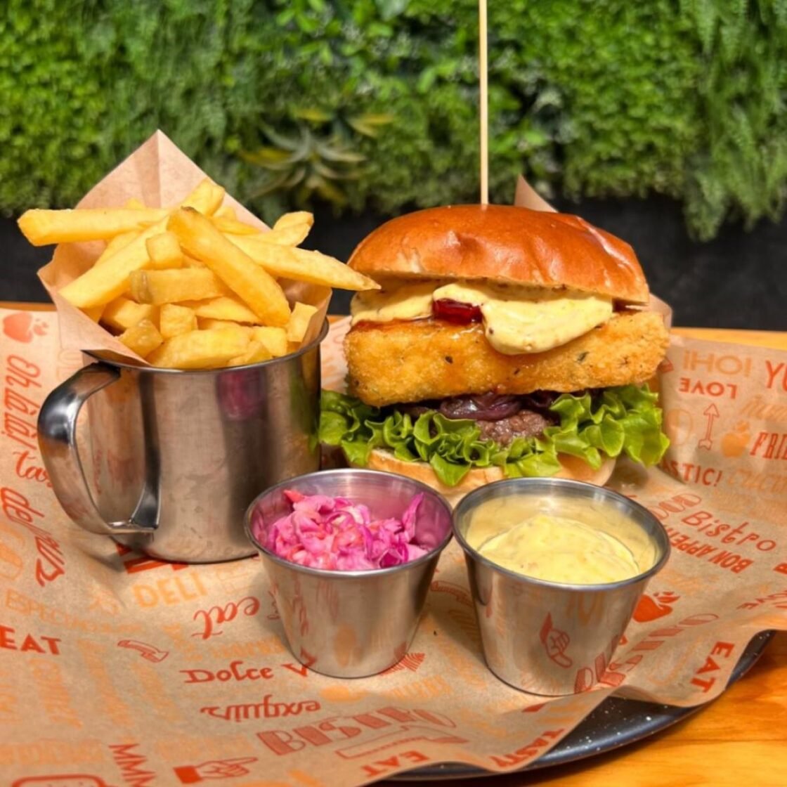 Sándwiches Y Hamburguesas King Of Cheese